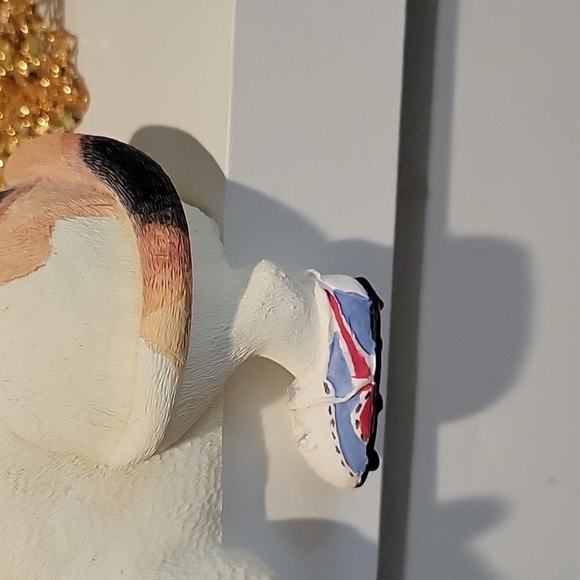 VINTAGE BASEBALL GLOVE BEAGLE Hugger Shelf Sitter‎ Music Box - Picture 3 of 10